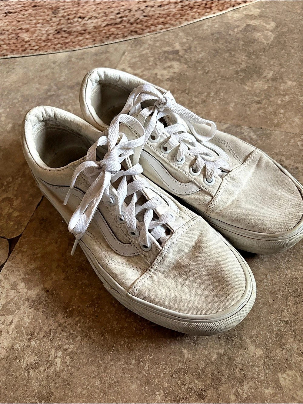 Vans Old Skool Platform True White Sneakers US 7.5